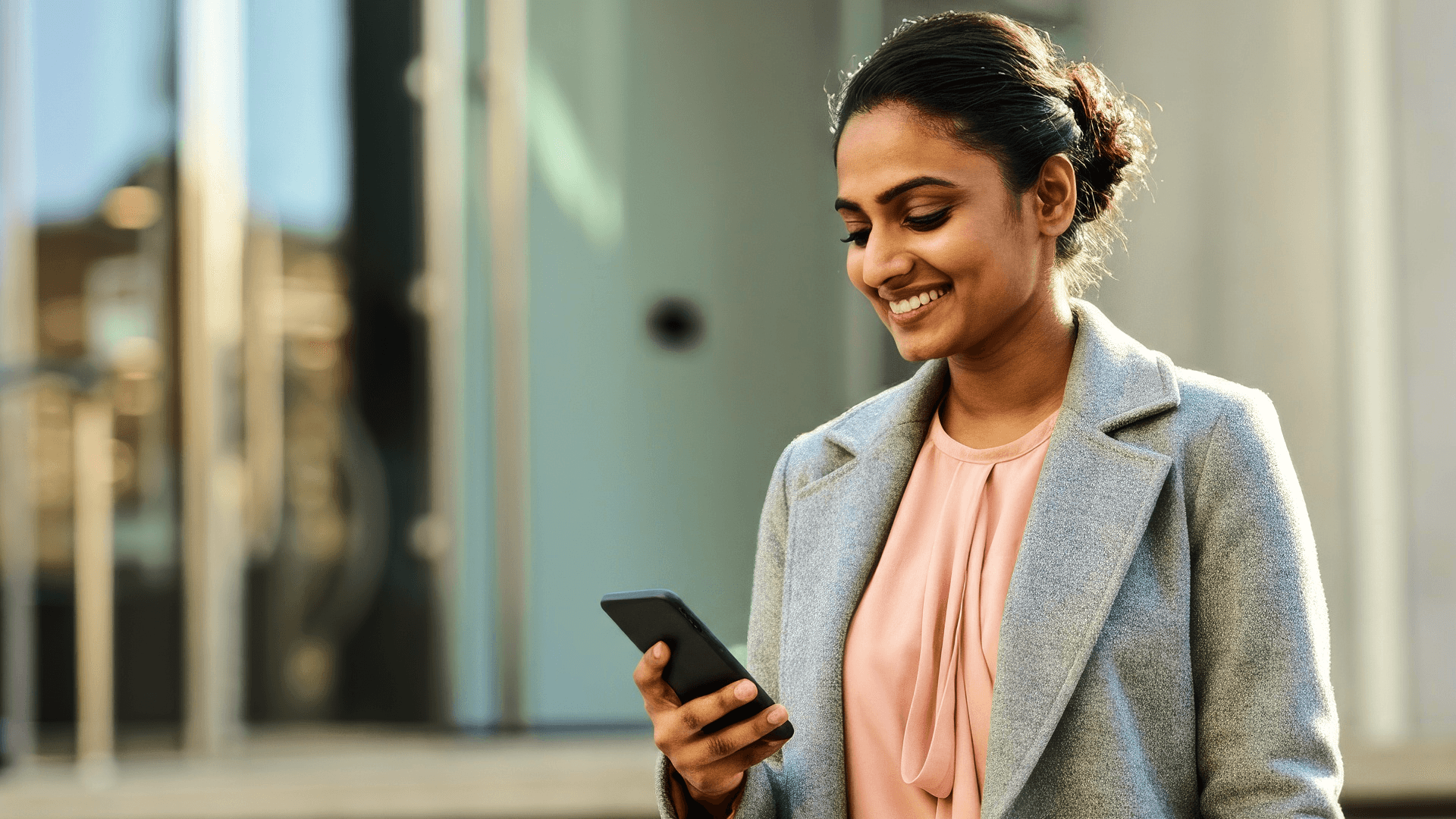 Un homme surfe sur Linkedin